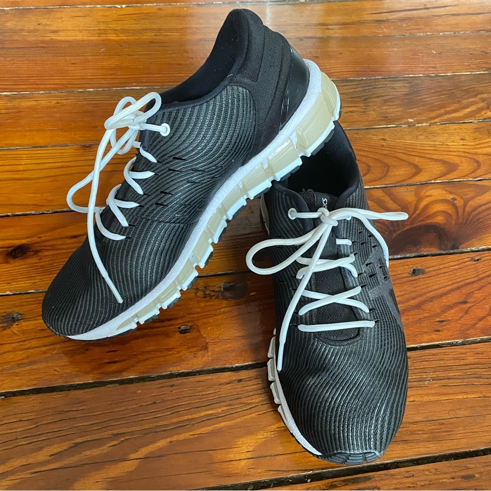 ASICS Womens Gel-Quantum 360 4 Black Dark Grey Running Shoes Size 8 F450718